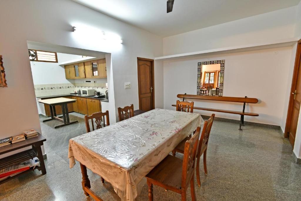 Villa Close To Rock Beach-Family Room Pondicherry Exterior foto